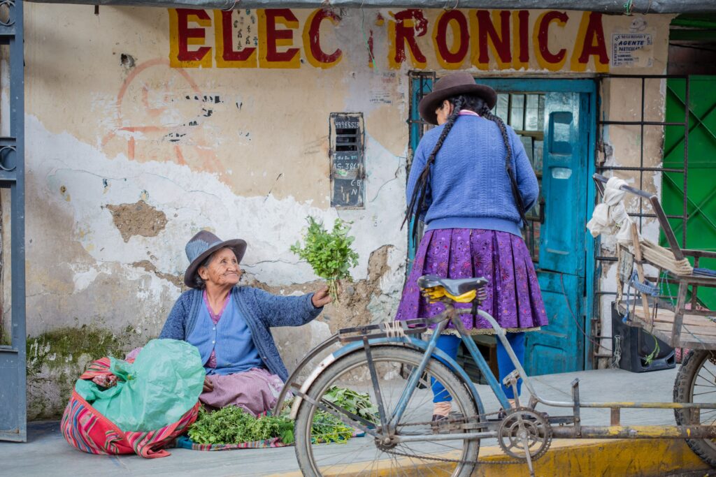 EXPLORA PERÚ